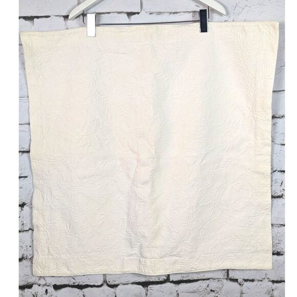 RALPH LAUREN European Square Matelassé Pillow Sham Cream Quiet Luxury 24"x24" - Picture 1 of 5